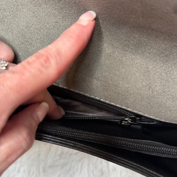 Jessica Simpson Purse - Picture 6 of 14